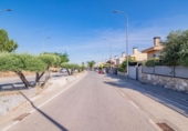 Chalet independiente con terreno en venta en la España, Villa de Otura, ref: TR413730 foto