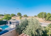 Chalet independiente con terreno en venta en la España, Villa de Otura, ref: TR413730 foto