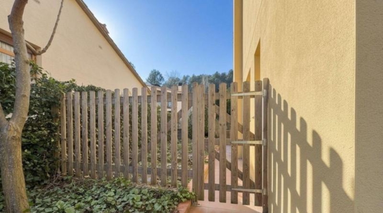 Gerona - Sant Llorenç de la Muga - 553m2