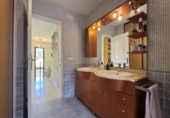 Chalet independiente con terreno en venta en la España, Sant Llorenç de la Muga, ref: TR413745 foto