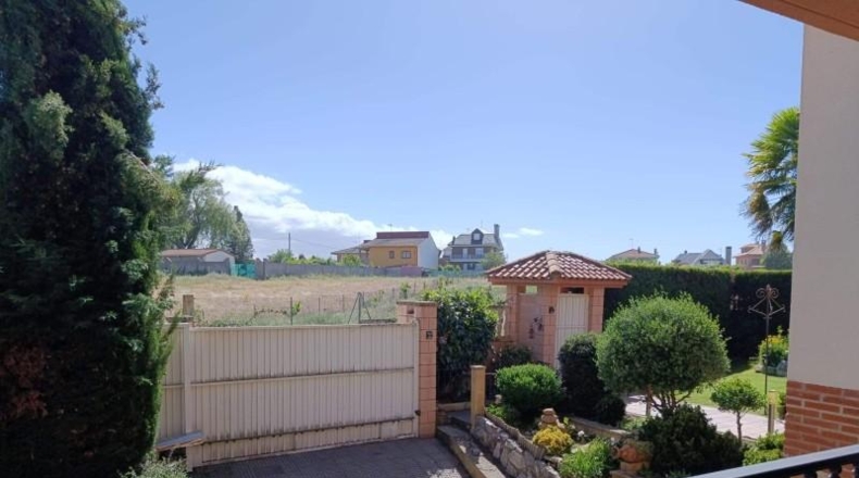 León - San Andrés del Rabanedo - 323m2