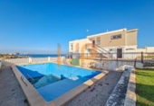 Chalet independiente con terreno en venta en la España, Águilas, ref: TR412471 foto