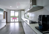 Detached villa with land for sale on España, Vinaròs, ref: TR277710 photo