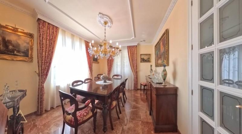 Girona - Sant Feliu de Pallerols - 1572m2