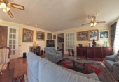 Chalet independiente con terreno en venta en la España, Sant Feliu de Pallerols, ref: TR347628 foto