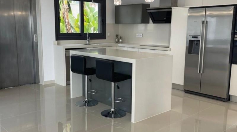 Alicante - Sant Miquel de les Salines - 434m2
