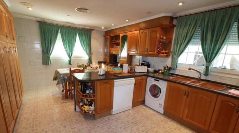 Valencia - Godella - 2200m2