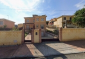 Chalet independiente con terreno en venta en Córdoba ref: TR413752 foto