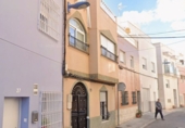 Chalet independiente con terreno en venta en Almería ref: TR413755 foto