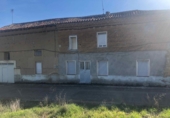 Chalet independiente con terreno en venta en Villacid de Campos ref: TR413777 foto