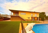 Chalet independiente con terreno en venta en Vilamalla ref: TR413795 foto