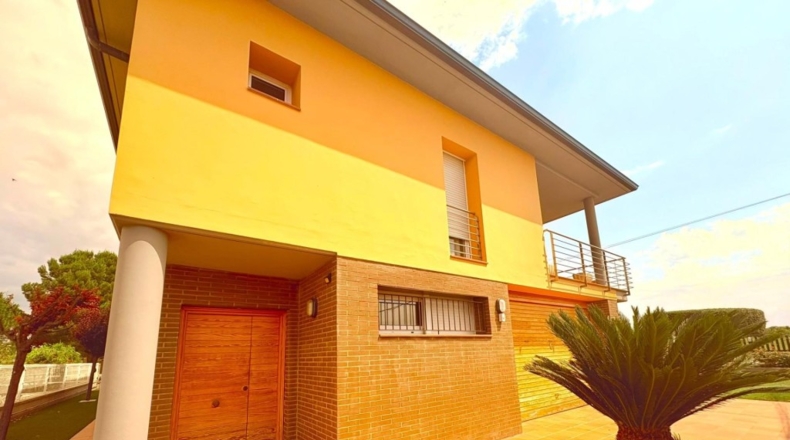 Gerona - Vilamalla - 395m2