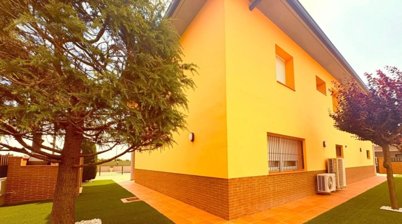 Gerona - Vilamalla - 395m2