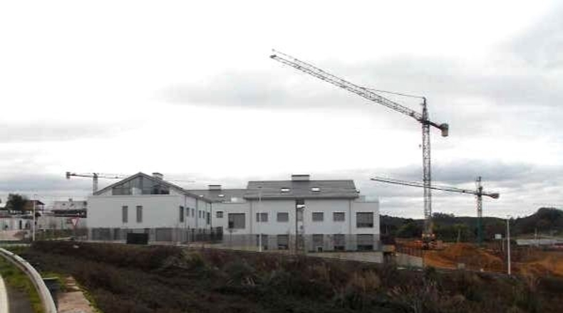 Cantabria - Santa Cruz de Bezana - 10559m2