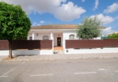 Chalet independiente con terreno en venta en la de Aldebarán, Almensilla, ref: TR408376 foto
