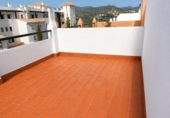 Xalet adossat amb terreny en venda a Estepona ref.: TR232311 foto
