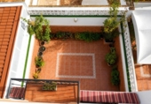 Xalet adossat amb terreny en venda a Estepona ref.: TR232311 foto