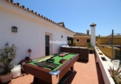 Xalet independent amb terreny en venda a Guadiaro ref.: TR413787 foto