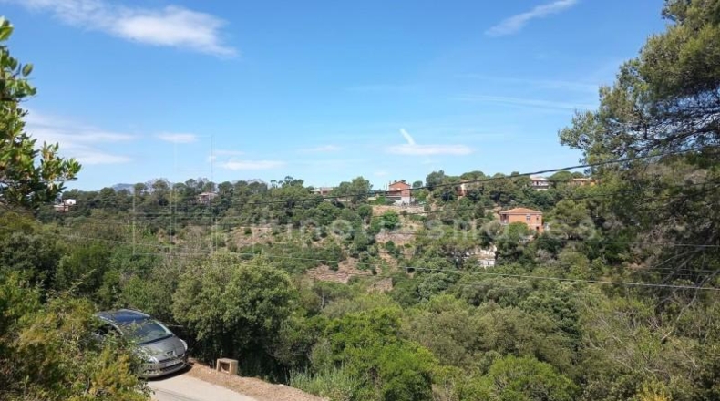 Barcelona - Vacarisses - 2400m2