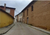 Дом с участком на продажу в городе Grajal de Campos Фото
