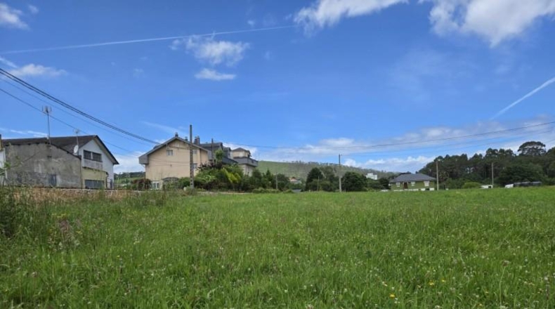 Asturias - Navia - 1380m2