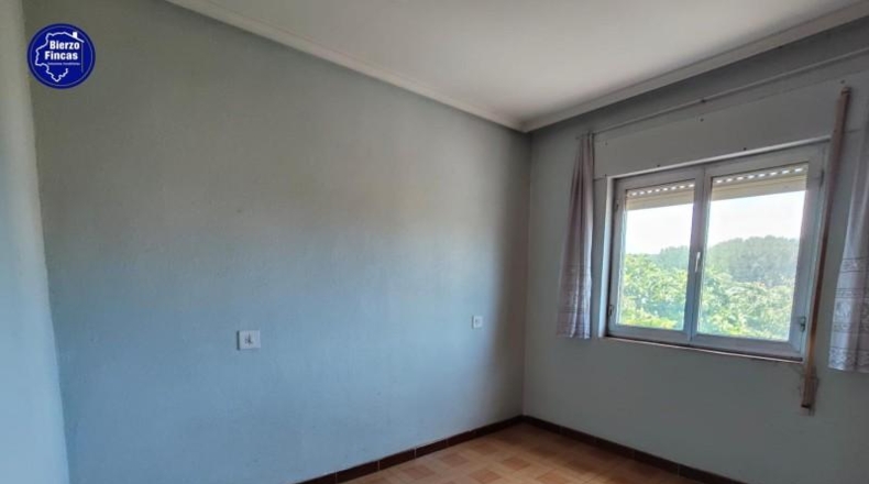 León - Ponferrada - 2223m2