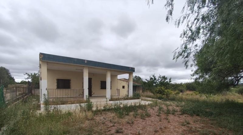 Valencia - Llíria - 3976m2