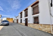 Village house for sale on España, Fuente Obejuna, ref: TR383680 photo