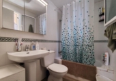 Casa de pueblo en venta en la España, Torrevieja, ref: TR413856 foto