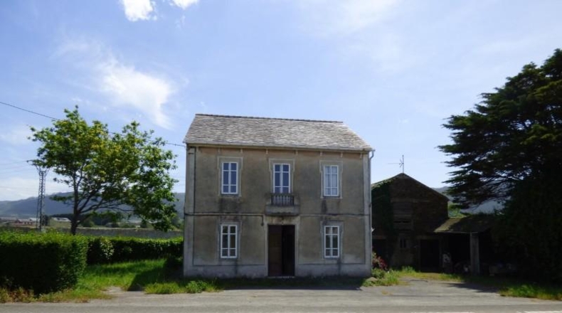 Lugo - Ribadeo - 2600m2