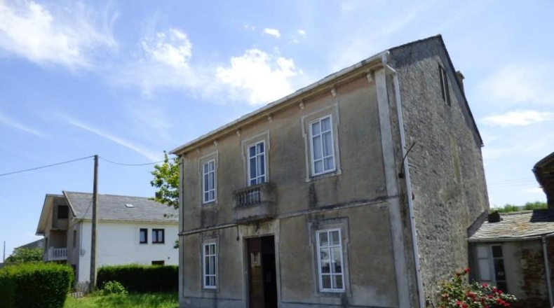 Lugo - Ribadeo - 2600m2