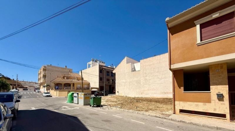 Alicante - San Miguel de Salinas - 241m2