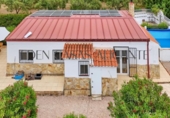 Detached villa with land for sale on España, Elche, ref: TR413876 photo