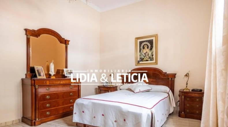 Seville - Alcalá de Guadaíra - 218m2