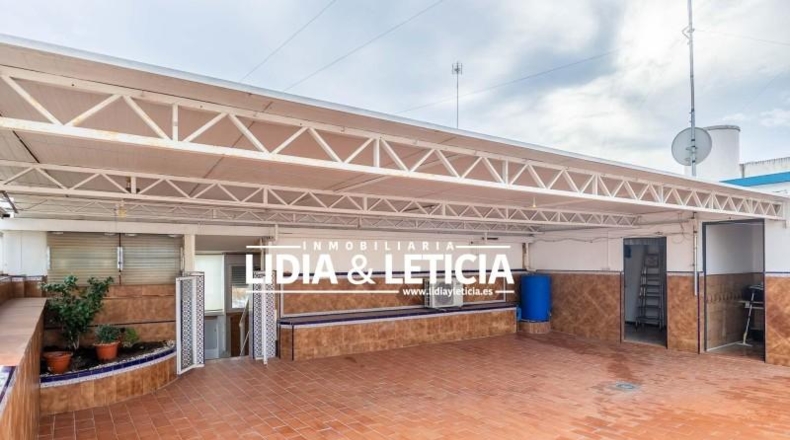 Seville - Alcalá de Guadaíra - 218m2