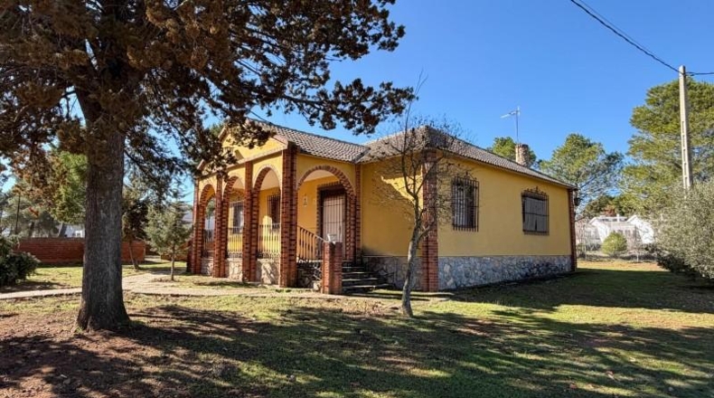 Toledo - Villafranca de los Caballeros - 900m2
