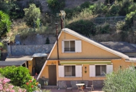 Abrera 702&nbsp;m²