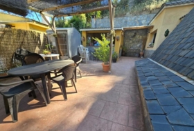 Abrera 702&nbsp;m²