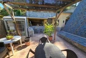 Abrera 702&nbsp;m²