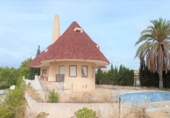 Xalet independent amb terreny en venda a la España, l'Alcora, ref.: TR380007 foto