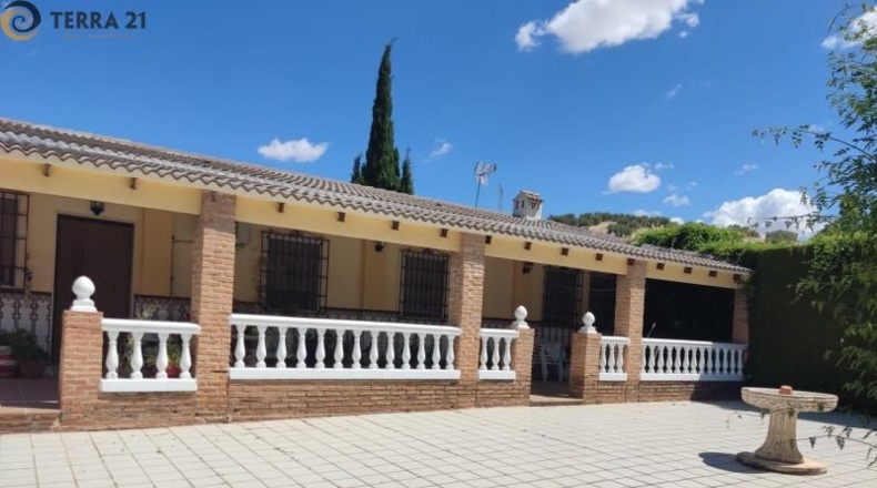 Jaén - Jaén - 1480m2