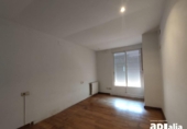 Casa de pueblo en venta en la España, Sabadell, ref: TR410332 foto