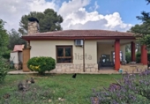 Chalet independiente con terreno en venta en la España, Alcoy, ref: TR413906 foto
