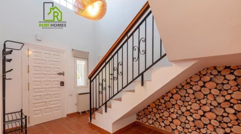 Granada - Albolote - 333m2