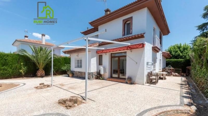 Granada - Albolote - 333m2