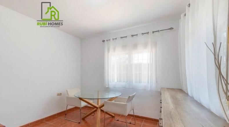Granada - Albolote - 333m2