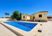 Chalet independiente con terreno en venta en la España, Crevillente, ref: TR413916 foto