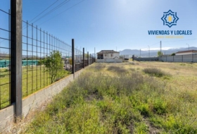 La Zubia 2420&nbsp;m²