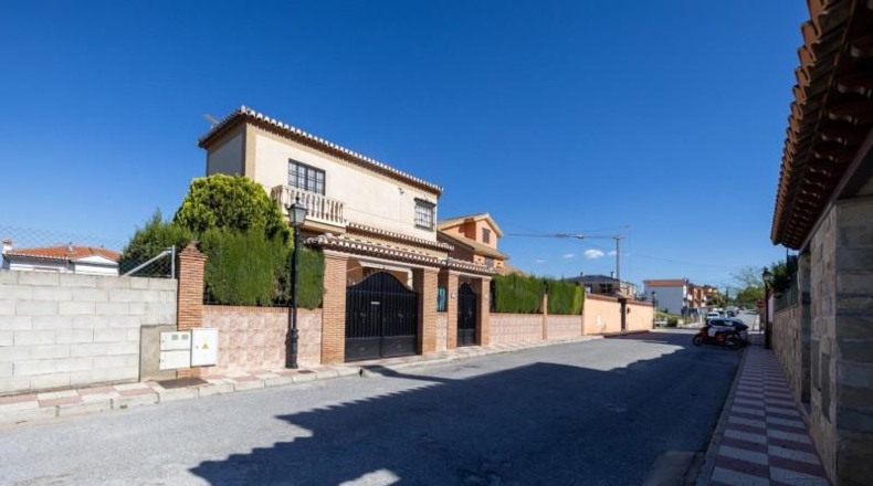 Granada - Güéjar Sierra - 491m2