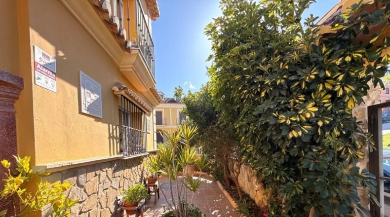 Málaga - Antequera - 305m2